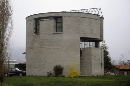 Photo 2: Exterior · Stabio, Casa Medici (arch