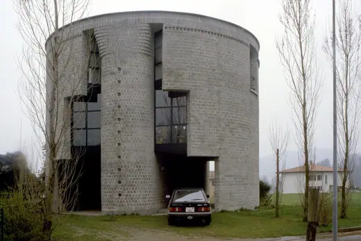 Photo 3: Exterior · Stabio, Casa Medici (arch