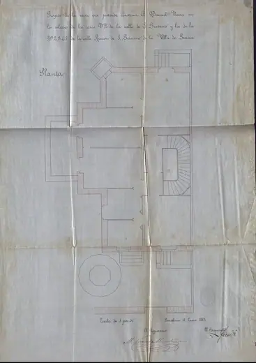 Photo 7: Plan