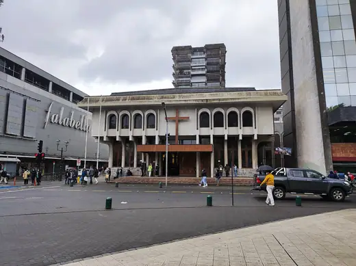 Photo 2: Exterior · Iglesia Catedral de Temuco