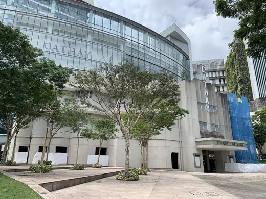 Photo 3: Exterior · The Cathay, Singapore