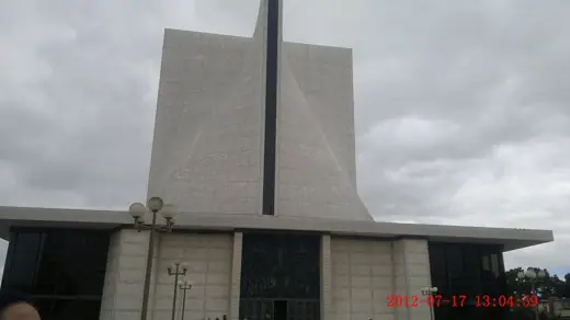 Photo 4: Exterior · Cathedral Hill, San Francisco, CA 94109, USA