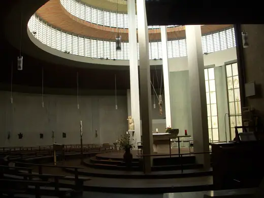 Photo 2: Interior