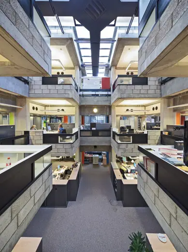 Photo 5: Interior