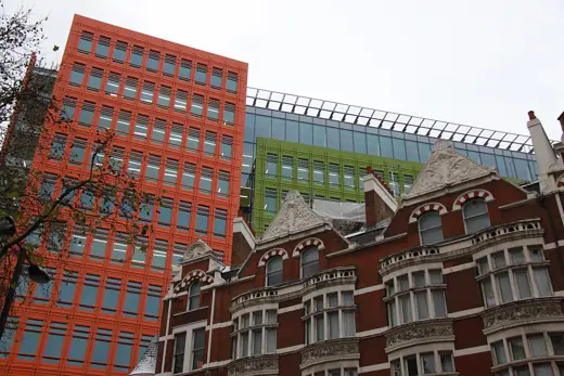 Photo 1: Exterior