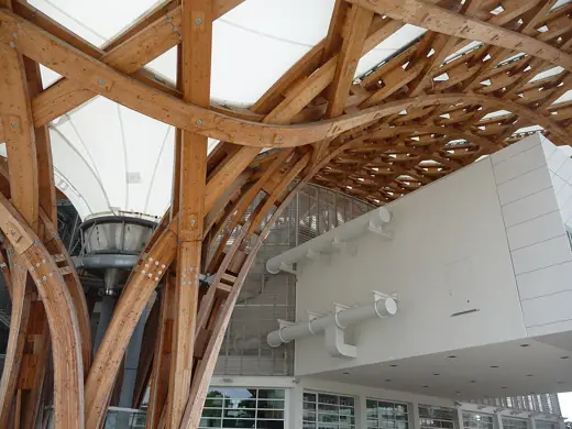 Photo 6: Interior · Musée Georges Pompidou intérieur