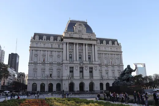 Photo 3: Exterior · Buenos Aires - Kirchner Cultural Centre, former central post office