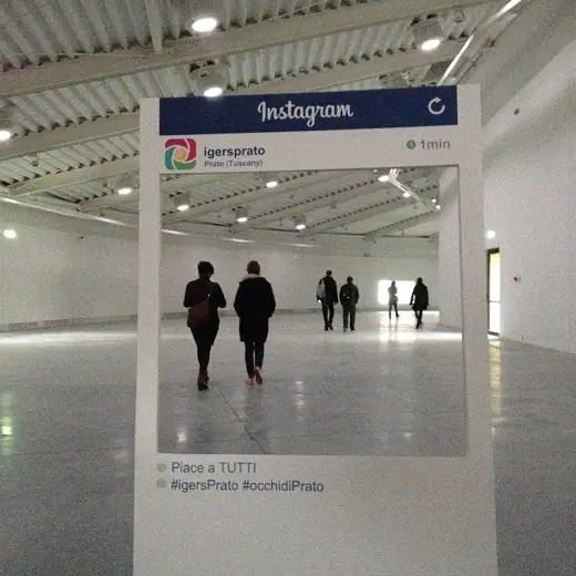 Photo 6: Interior