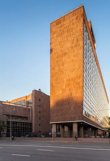 Photo 4: Exterior · Tsentrosoyuz building, Moscow