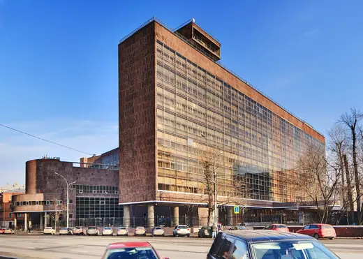 Photo 6: Context · Tsentrosoyuz building, Moscow