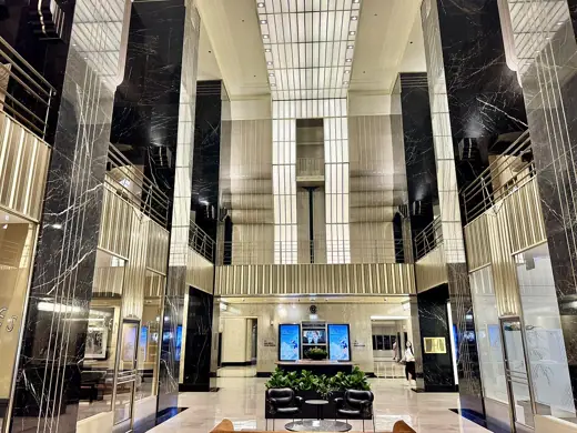 Photo 5: Interior · Chicago Board of Trade Building interior