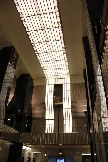 Photo 6: Interior