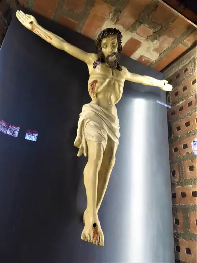 Photo 5: Interior · Kirche Christi Auferstehung (Köln)