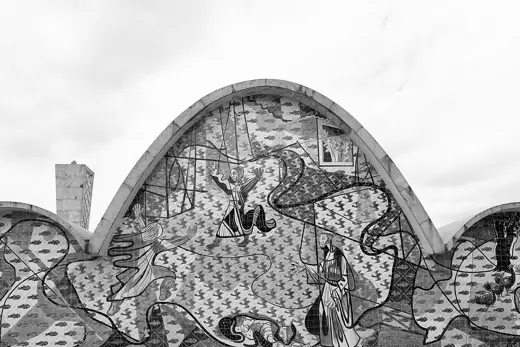 Photo 4: Exterior · Igreja de São Francisco de Assis da Pampulha by Oscar Niemeyer