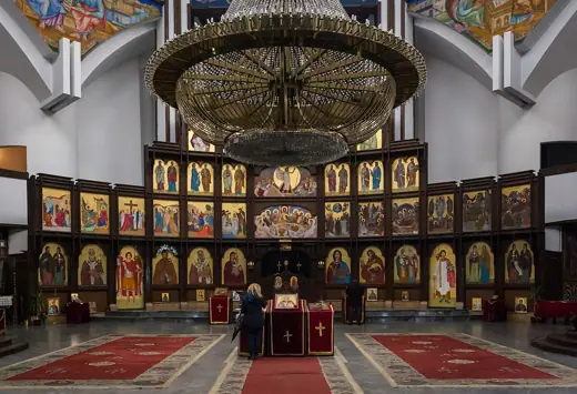 Photo 5: Interior · St