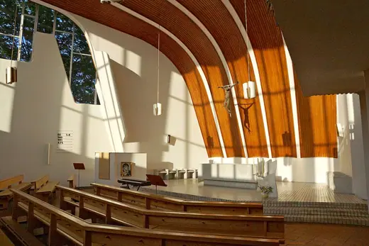 Photo 5: Interior
