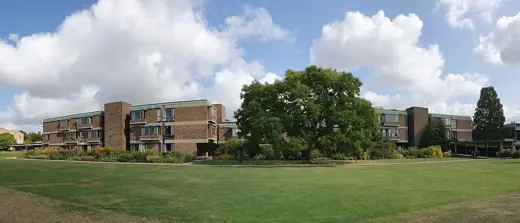 Photo 3: Exterior · 3 Linked Residential Courts Due West Of Central Buildings Churchill College