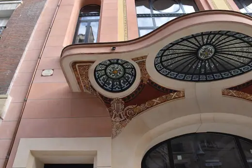 Photo 4: Exterior · Reims - Le cinéma Opéra