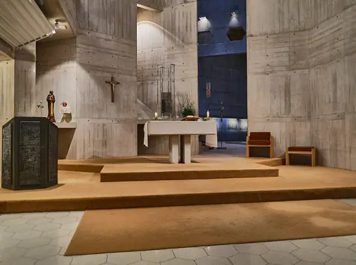 Photo 5: Interior · At Clifton Cathedral