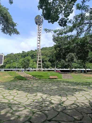 Photo 1: Exterior · Torre del Reloj de la Universidad Central de Venezuela, UCV, Caracas, septiembre de 2023
