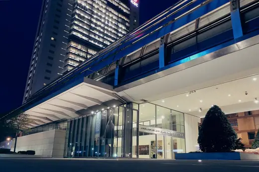 Photo 5: Context · Amalia Lacroze de Fortabat Art Collection - night view
