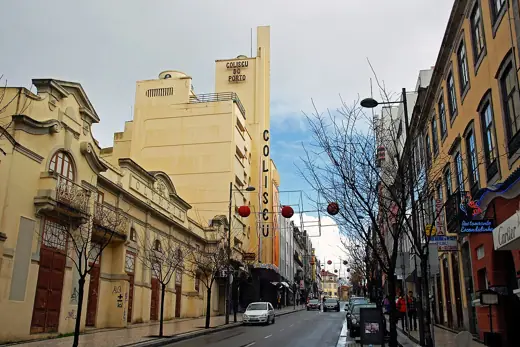 Photo 2: Exterior