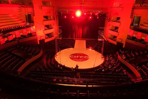 Photo 5: Interior · Interior of Coliseu do Porto in 2016