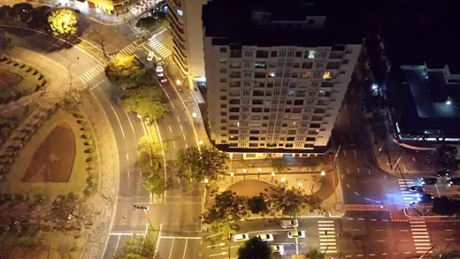 Photo 5: Context · Belo Horizonte view at night from the JK Group, in Minas Gerais, Brazil