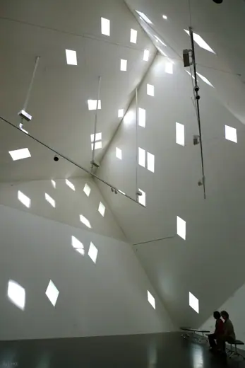 Photo 6: Interior