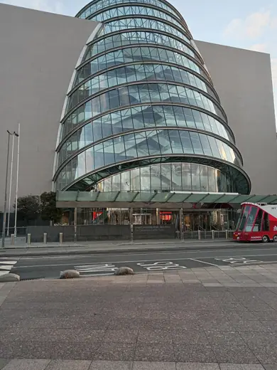 Photo 3: Exterior · Convention Centre in Dublin