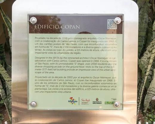 Photo 3: Exterior · Historical marker in Portuguese, Spanish and English; Edifício Copan, São Paulo, Brazil