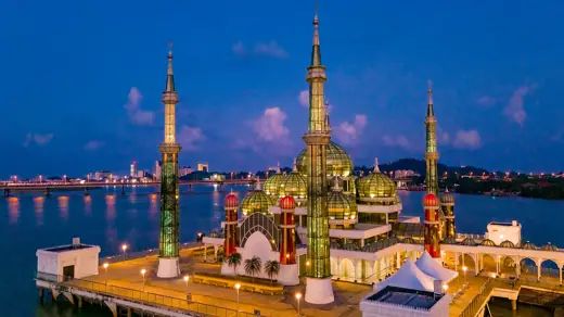 Photo 2: Exterior · This is a photo of a monument in Malaysia, identified by ID