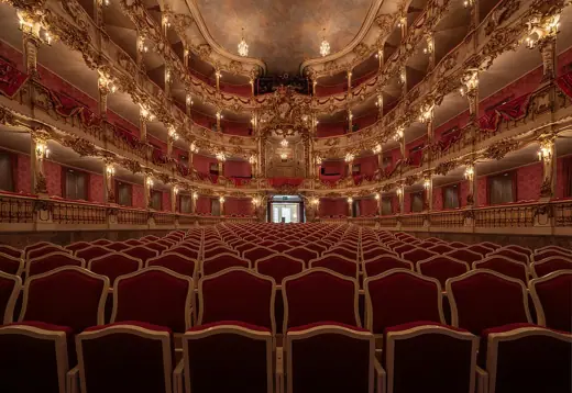 Photo 2: Exterior · Cuvilliés-Theater in Münchner Residenz Kurfürstenloge