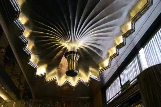 Photo 6: Interior