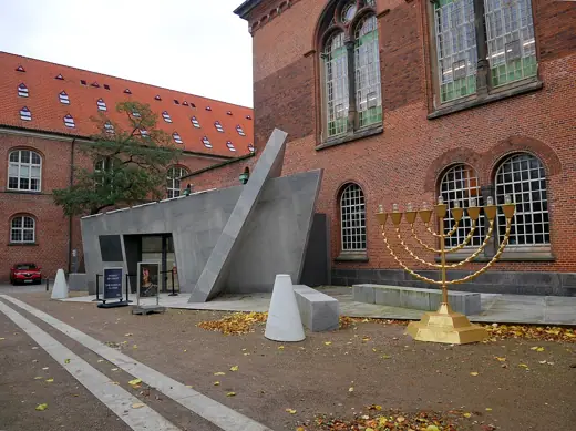Photo 4: Exterior · The exterior entrance area of the Danish Jewish Museum, Copenhagen
