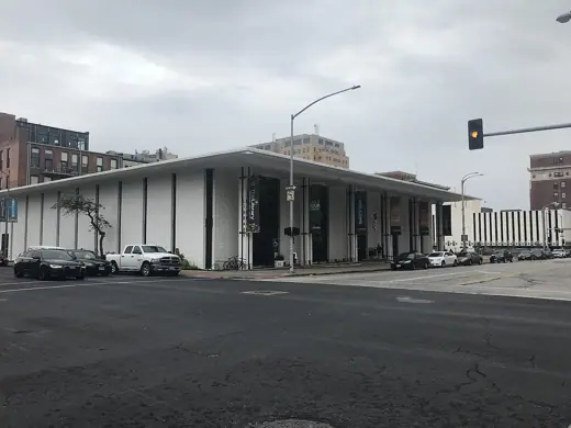 Photo 3: Exterior · Davenport Iowa Public Library
