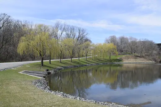 Photo 3: Exterior · John Deere World Headquarters