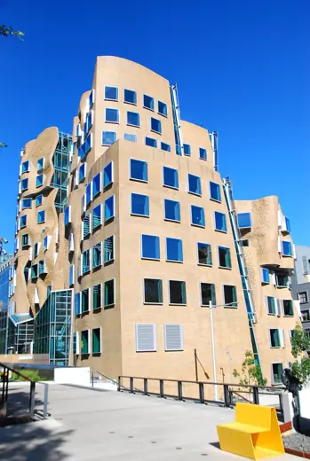 Photo 3: Exterior · Dr Chau Chak Wing Building from The Goods Line