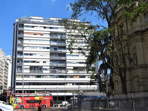 Photo 2: Exterior · Fachada Edíficio Esther, República, São Paulo