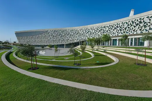 Photo 2: Exterior · Courtyard lawn in Education City Mosque, Al Rayyan, Qatar
