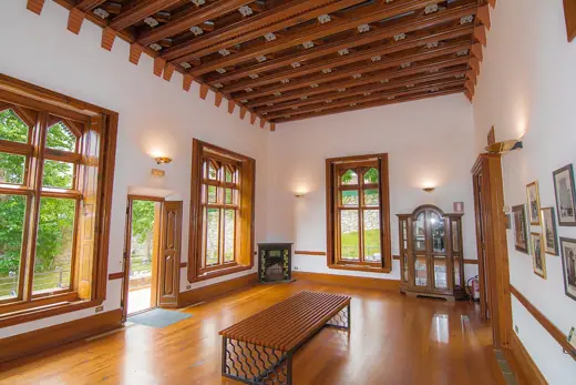 Photo 5: Interior · Estancia interior de "el Capricho" de Gaudí, en la población de Comillas