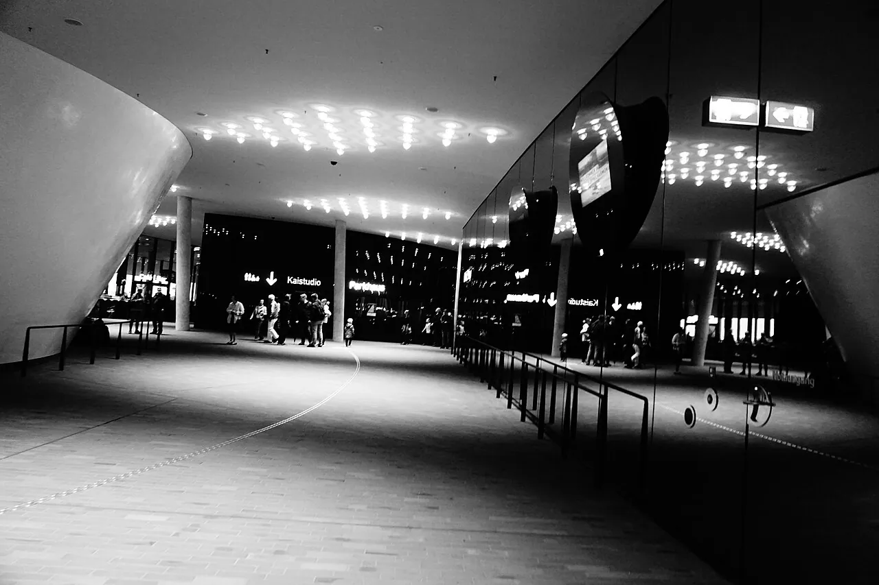 Elbphilharmonie: Detail · Observation Deck, Elbphilharmonie, Hamburg