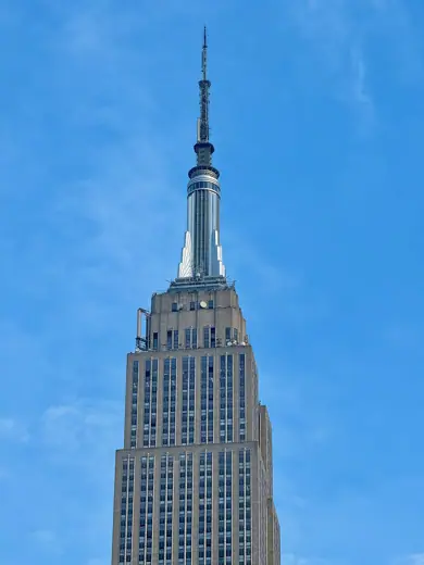 Photo 2: Exterior