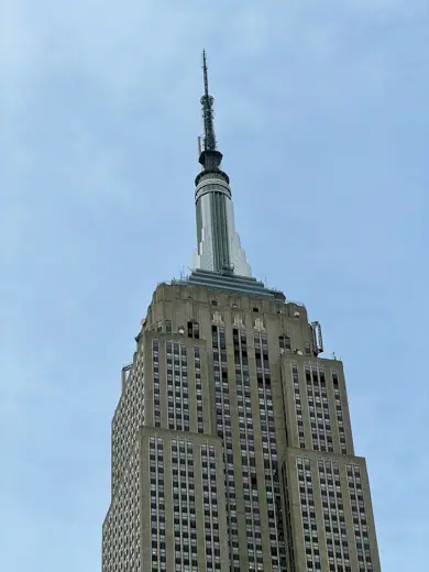 Photo 3: Exterior