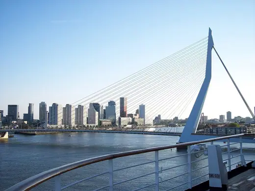 Photo 2: Exterior · 206 Rotterdam bridge.jpg