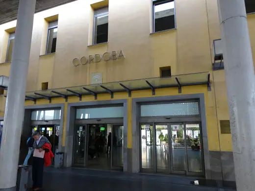 Photo 2: Exterior