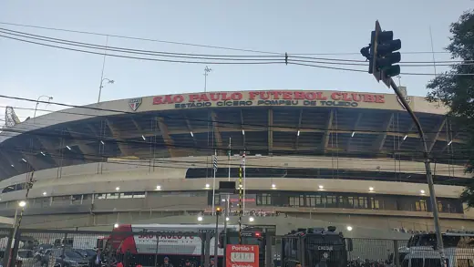 Photo 2: Exterior · Fachada do Estádio do Morumbi em 2023