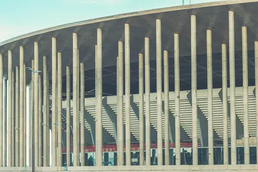 Photo 2: Exterior · Fotografia da parte externa do Estádio Nacional de Brasília