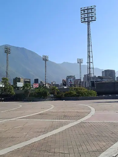 Photo 6: Context