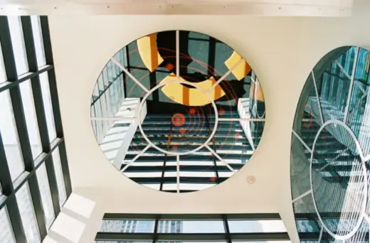 Photo 4: Interior